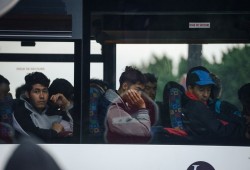 دول أوروبية تبحث إنشاء مخيم للاجئين بدولة لا تتبع الاتحاد