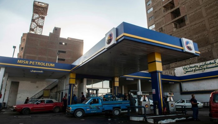 "السيسي" يكوي المصريين: رفع أسعار البنزين وأنبوبة البوتجاز
