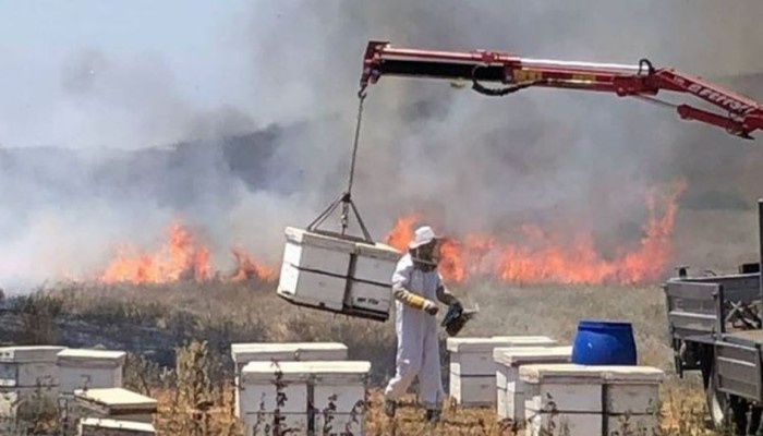 16 حريقاً في غلاف غزة منذ صباح اليوم