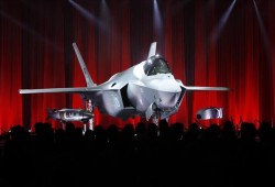 تركيا تتسلم أول مقاتلة "F-35" من الولايات المتحدة