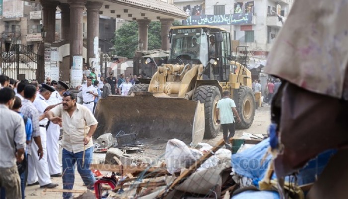 فيديو.. أمن الانقلاب يفض تجمعا للباعة بكفر الشيخ بالقوة