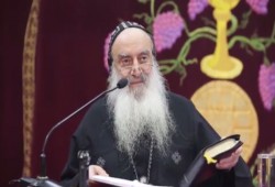 شاهد: أسقف طنطا على خطى علي جمعة..30 يونيو عمل إلهي