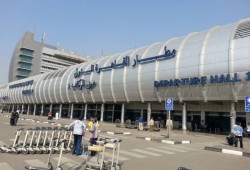 مطار القاهرة يرفع أسعار الانتظار للسيارات 100%