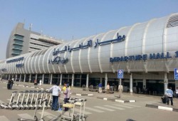 مطار القاهرة يرفع أسعار الانتظار للسيارات 100%
