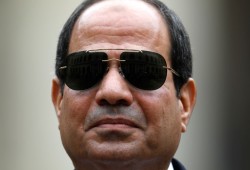 السيسي يكافيء قادة العسكر بذكرى الانقلاب