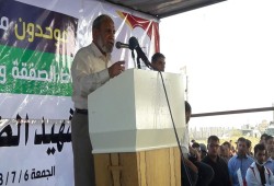 الزهار: قضيتنا ​ليست خاضعة للتجزئة ولا نعرف في قاموسنا صفقة قرن
