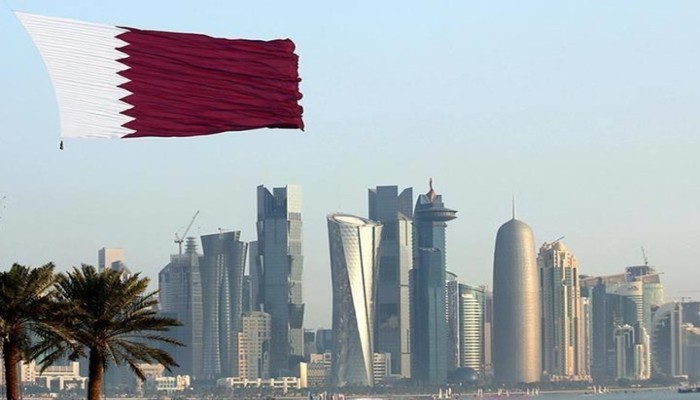 صحيفة فرنسية: عام على الحصار السعودي.. وقطر بصحة جيدة