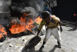 شعب هايتي ينتفض بعد رفع أسعار الوقود.. المحتجون يطالبون بتنحي رئيس البلاد