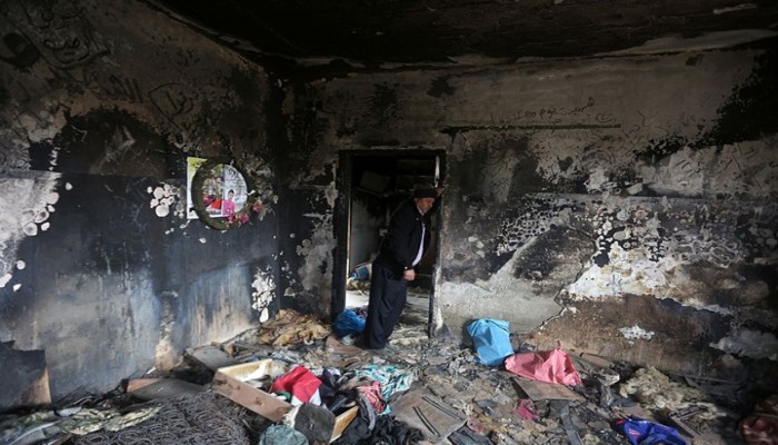 الاحتلال يفرج عن مستوطن صهيوني شارك بجريمة إحراق عائلة دوابشة الفلسطينية