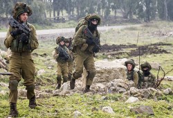 الاحتلال يتدرب على احتلال غزة ويكشف عن "مظلة النار"