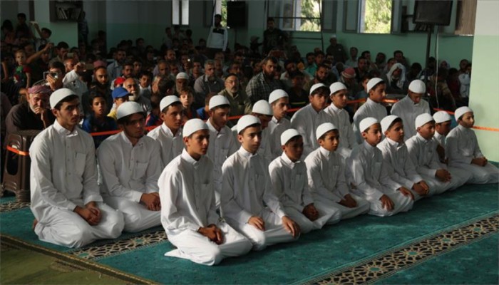 أطفال من الغوطة الشرقية يحصلون على شهادة حفظ القرآن شمالي سوريا