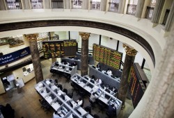 الانقلاب يبدأ برنامج بيع الشركات الحكومية بطرح 5 في البورصة