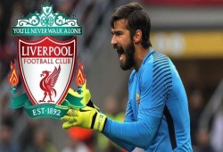 تقارير: الاتفاق تم.. ليفربول يجعل أليسون أغلى حارس في التاريخ