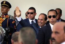 MEE: في دكتاتورية السيسي الحرية عبودية والجهل قوة