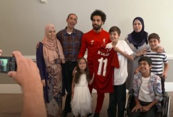 الـ"فيفا" يشيد بأخلاق محمد صلاح بعد تحقيقه حلم طفل سوري