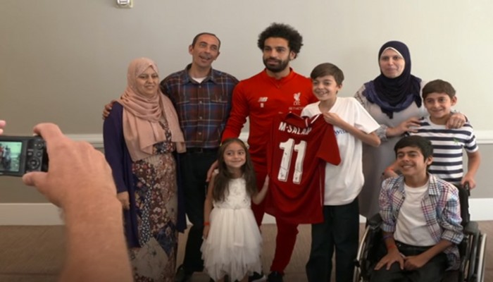 الـ"فيفا" يشيد بأخلاق محمد صلاح بعد تحقيقه حلم طفل سوري