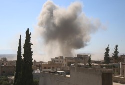 سوريا.. مقتل 5 مدنيين في قصف لقوات النظام بإدلب
