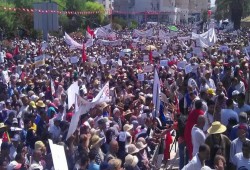 مظاهرة بتونس: تقرير لجنة الحريات يهدد الهوية