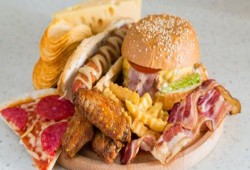 دراسة: الإفطار قبل التمارين يساعد على حرق الطعام بسرعة