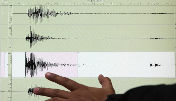 زلزال بقوة 6.5 على مقياس ريختر يضرب إندونيسيا