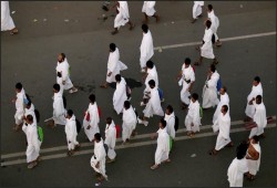 اكتمال وصول الحجاج إلى "منى" لقضاء يوم التروية