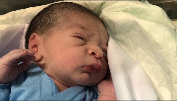 "وضاح".. أول مولود على جبل عرفات