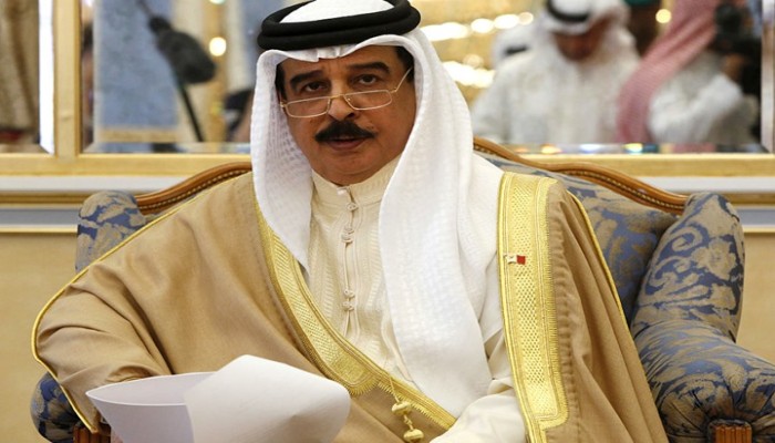 في أول أيام عيد الأضحى.. البحرين توقف التأشيرات للقطريين
