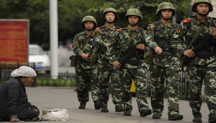 التايمز: لماذا تشدد الصين حربها على مسلمي الإيغور؟