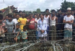 مسلمو الروهينجا يتظاهرون بمخيمات اللجوء للمطالبة “بالعدالة”