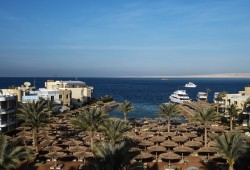 شركة بريطانية تسحب عملاءها من مصر بعد وفاة سائحيْن