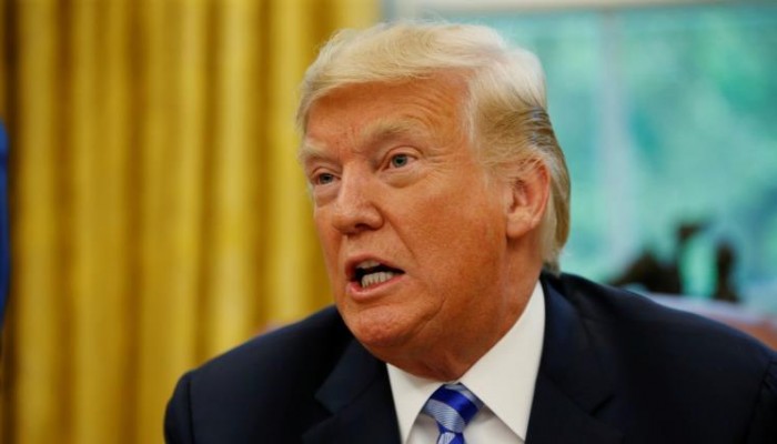 الهجوم وسيلة للدفاع.. ترامب يطالب باستجواب "أف بي آي"