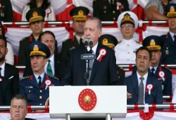 أردوغان: سنعزز السمة الوطنية والشعبية لجيشنا