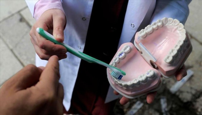 علاج أمراض اللثة يحد من أعراض تليّف الكبد