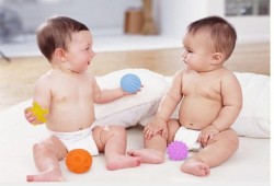 5 أشياء توقفي عن فعلها بعد اكتمال الطفل 6 أشهر