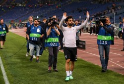 تركي آل الشيخ يشمت في صلاح ويثير غضب المصريين