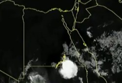 الأرصاد تحذر من سحابة في سماء البلاد تتسبب في انفجار الطائرات