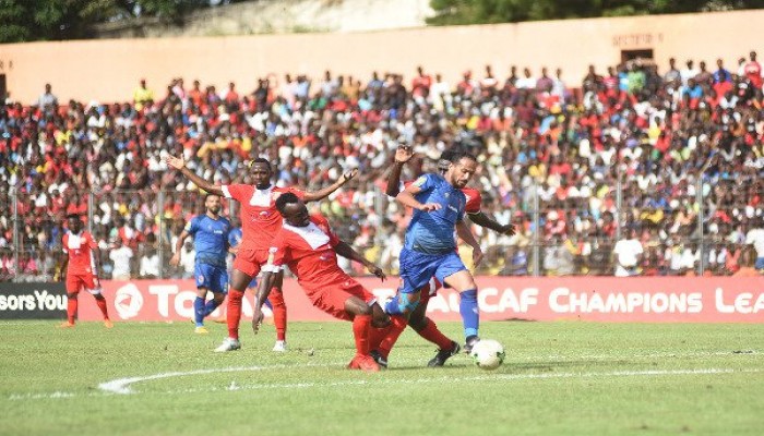 الأهلي يخرج سالمًا من غينيا في دوري الأبطال