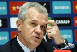 أجيري: صلاح يتساوى مع رونالدو ومودريتش في كل شىء.. وأتمنى تتويجه بجائزة الأفضل
