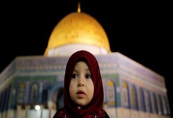 التدين في الصغر يقود للسعادة ويحمي من المخدرات