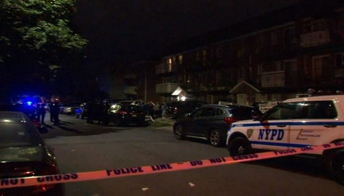 عاملة تطعن 5 أشخاص بينهم أطفال رضع في مركز بنيويورك