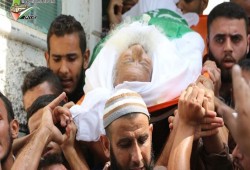 جماهير غفيرة تشيع "شهيد العودة" الحاج العروقي