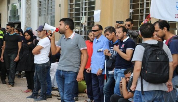 وفاة كفيف عاطل يشعل التواصل ويحرج حكومة المغرب
