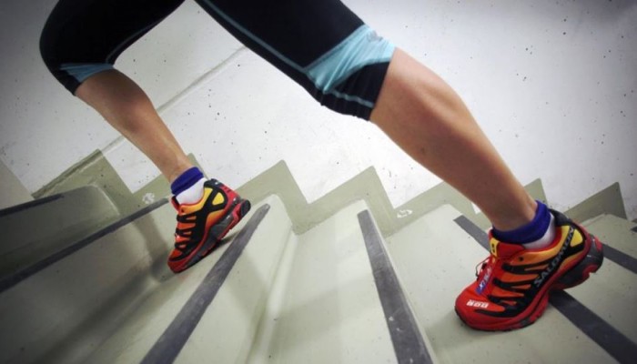 صعود الدرج يقي من هشاشة العظام‬