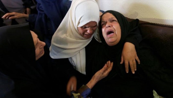 يوم حزين في غزة.. آلاف يشيعون شهداء "جمعة انتفاضة القدس"