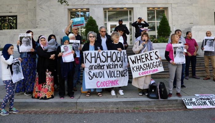 وقفة أمام سفارة السعودية بواشنطن احتجاجًا على اختفاء خاشقجي