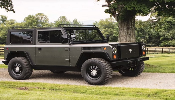 بالفيديو.. شركة أمريكية تطور مركبة كهربائية بقدرات عالية