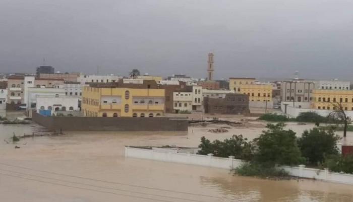 إعصار "لبان" يتسبب في قتل 11 يمنيا وإصابة العشرات