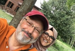 بالصور.. أخر لحظات حياة خاشقجي قبل دخول القنصلية وتوديعه لخطيبته