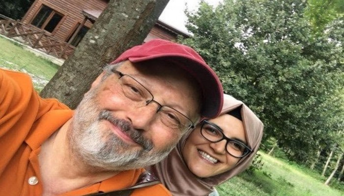 بالصور.. أخر لحظات حياة خاشقجي قبل دخول القنصلية وتوديعه لخطيبته