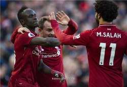 صلاح يقود ليفربول للصدارة بفوز سهل على كارديف